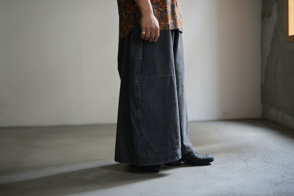 CLASS クラス / BLACK DENIM PANTS | INSIDE MY GLASS DOORS